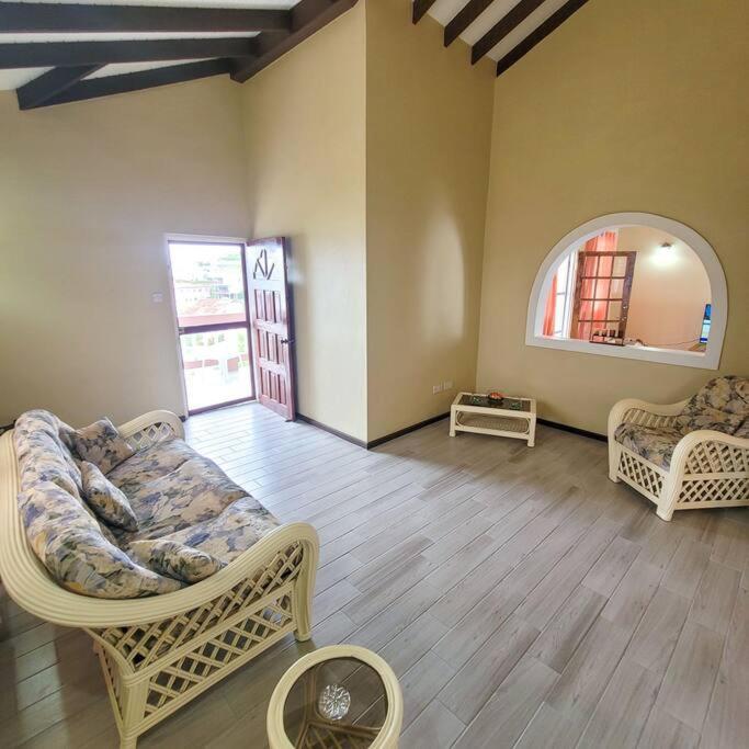 גרוס איילט Venance Grand Yer Top Floor Overlooking Rodney Bay מראה חיצוני תמונה